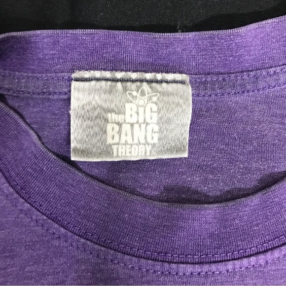 Bazinga Big Bang Theory Purple TShirt Large - Picture 4 of 5